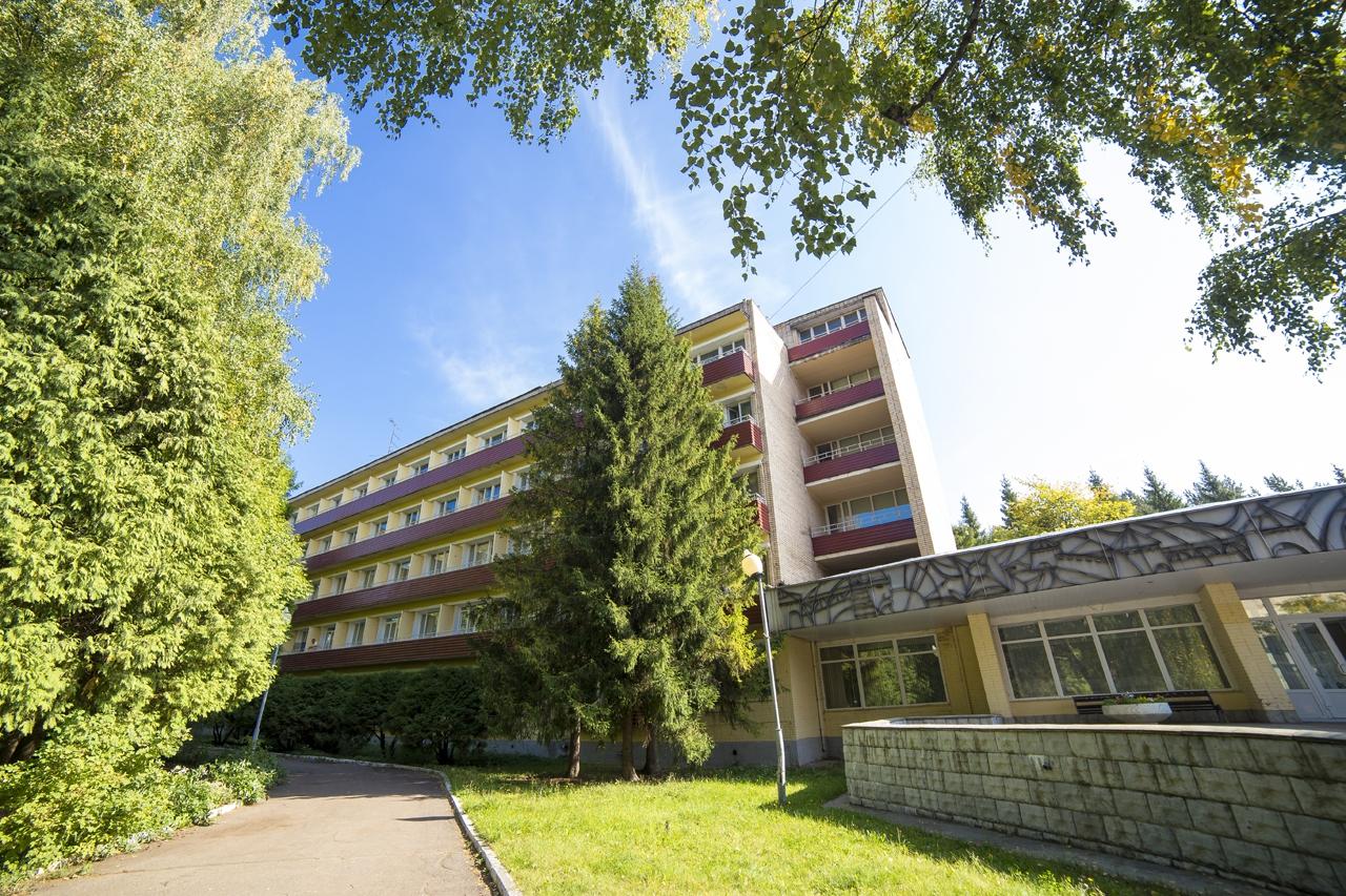 Санаторий "Юрмино" Республика Крым, г. Саки, ул. Морская, д. 11а - Фото 1