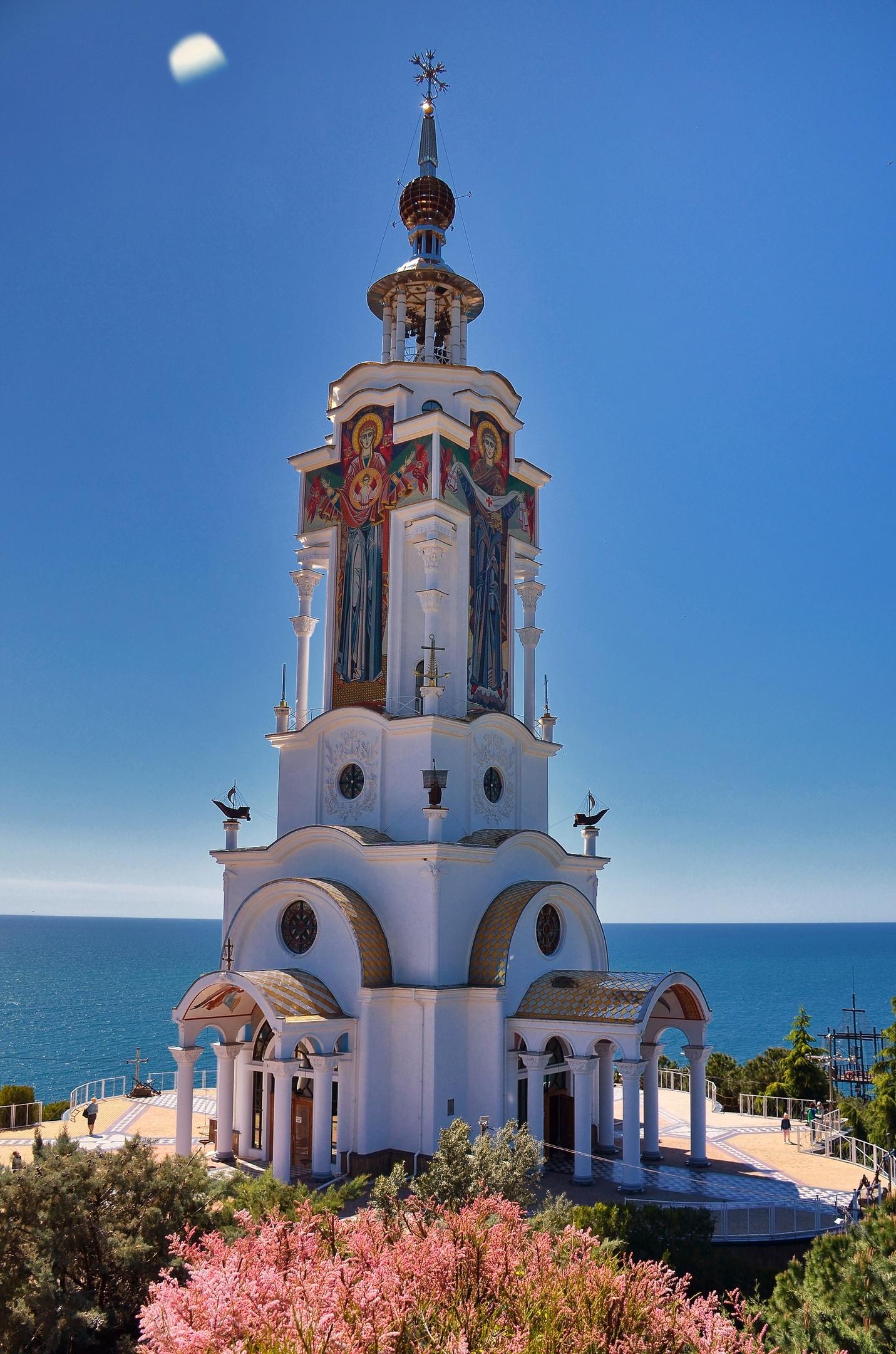 Храм-маяк святого Николая